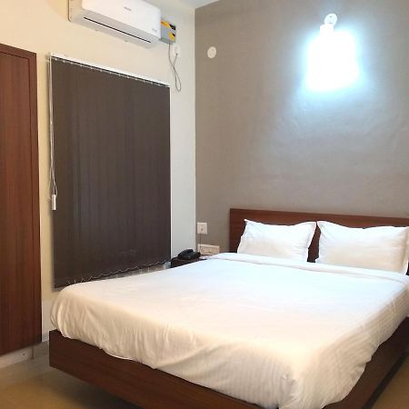 Hotel Aspire Kochi Extérieur photo